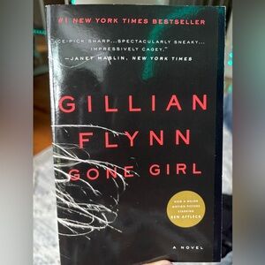 Gone Girl by Gillian Flynn